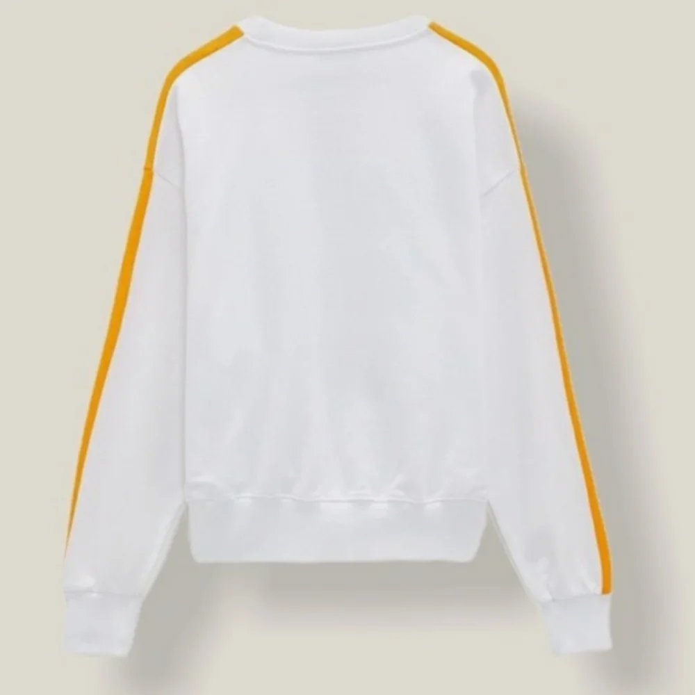Zara “Bonjour Notre Dame” White Contrast Sweatshirt bloggers favorite - Picture 6 of 10